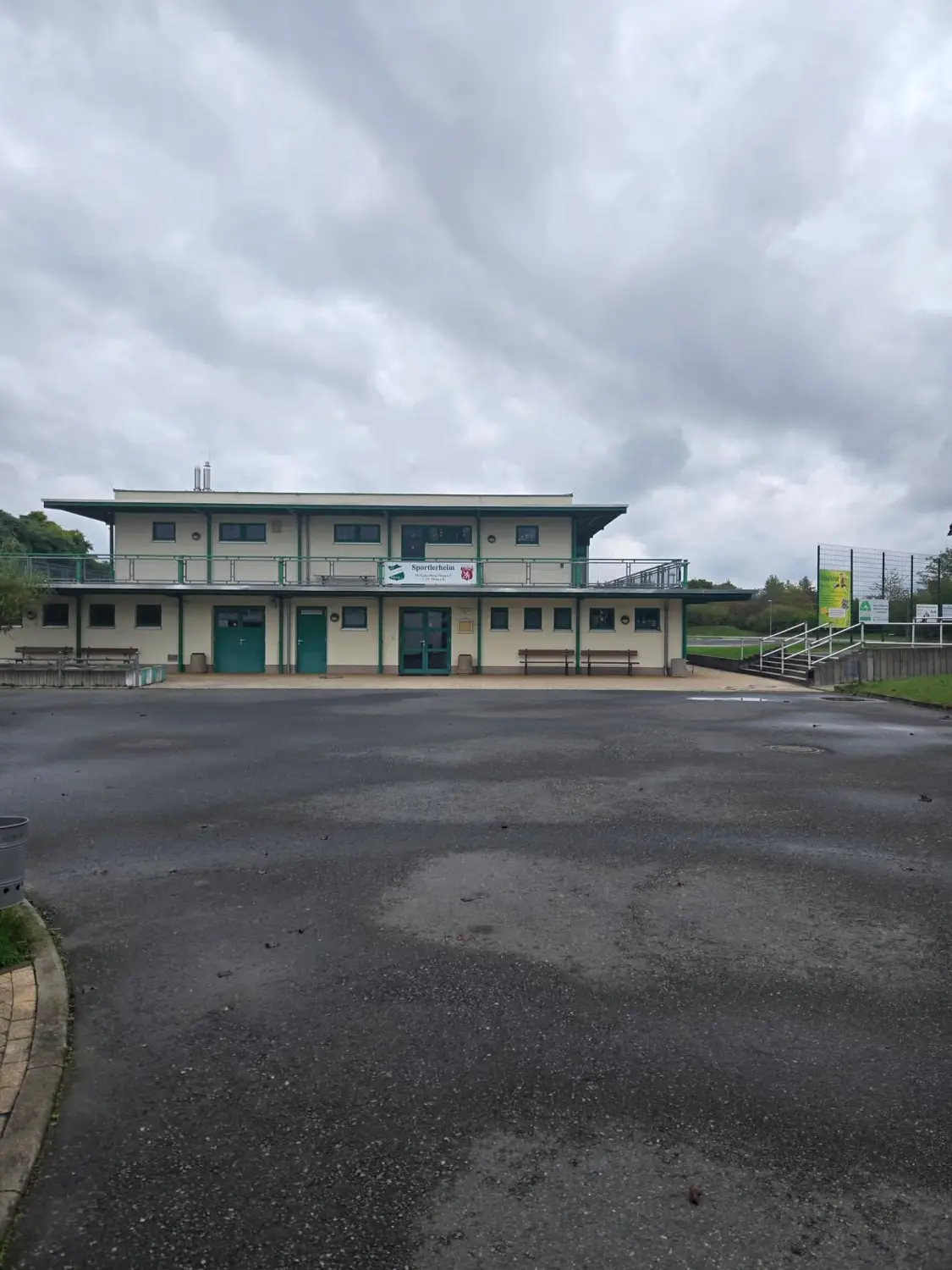 Sportgaststätte SV Grün-Weiß Pirna - Gebäude